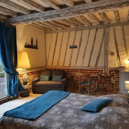 L'escapade Oda ve Kahvaltı